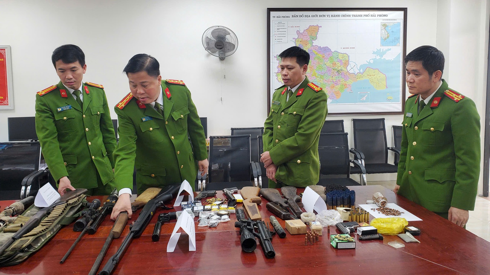 Đại tá Bùi Trung Thành trực tiếp chỉ đạo chuyên án.