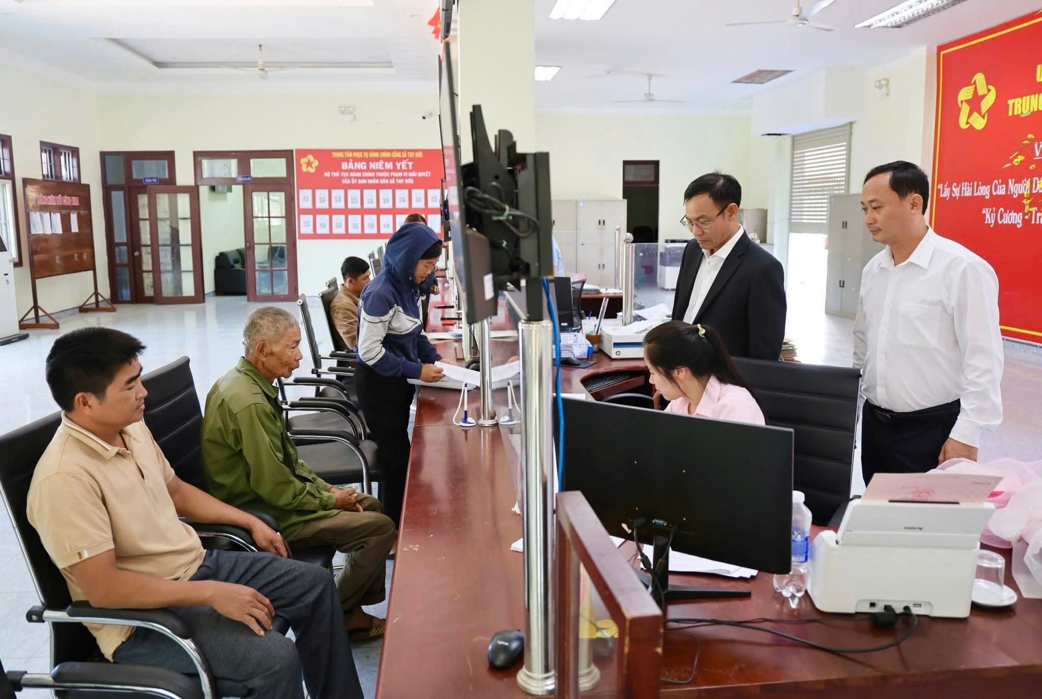 tuy đức