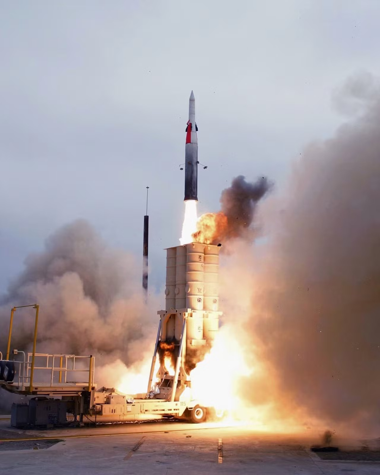 Israel đẩy mạnh sản xuất tên lửa Arrow giữa lúc căng thẳng với Iran leo thang