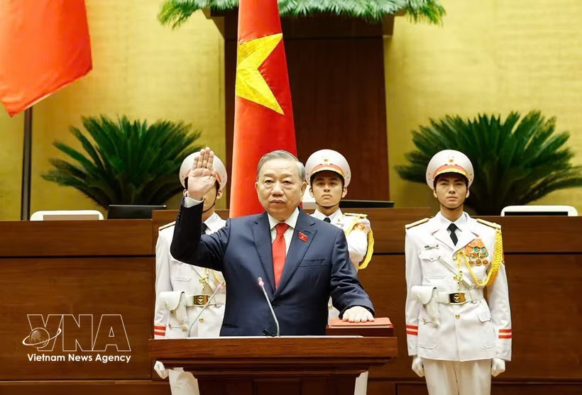 President of the Socialist Republic of Vietnam To Lam takes the oath of office on April 7, 2026. (Photo: VNA)