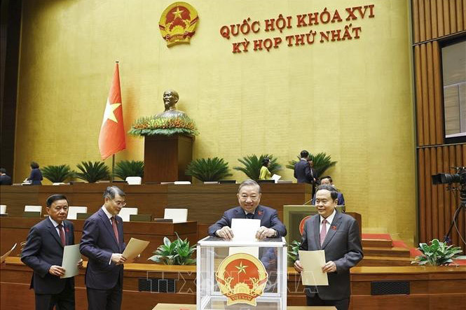 cdnmedia.baotintuc.vn-upload-yzmstsdtjb0m07hfj2ga-files-2026-04-01-_nhan-su-080426-1.jpg