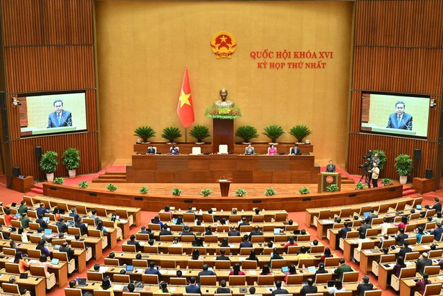 QUỐC HỘI PHÊ CHUẨN BỔ NHIỆM CÁC PHÓ THỦ TƯỚNG, BỘ TRƯỞNG, THÀNH VIÊN CHÍNH PHỦ...- Ảnh 8. QUỐC HỘI PHÊ CHUẨN BỔ NHIỆM CÁC PHÓ THỦ TƯỚNG, BỘ TRƯỞNG, THÀNH VIÊN CHÍNH PHỦ...- Ảnh 8.