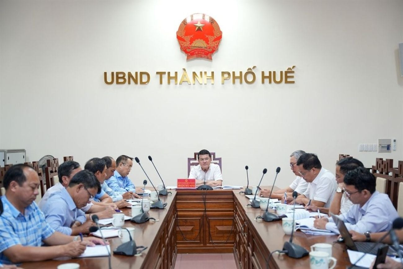 UBND TP. Huế họp bàn phương án nâng cao trình hồ Tả Trạch