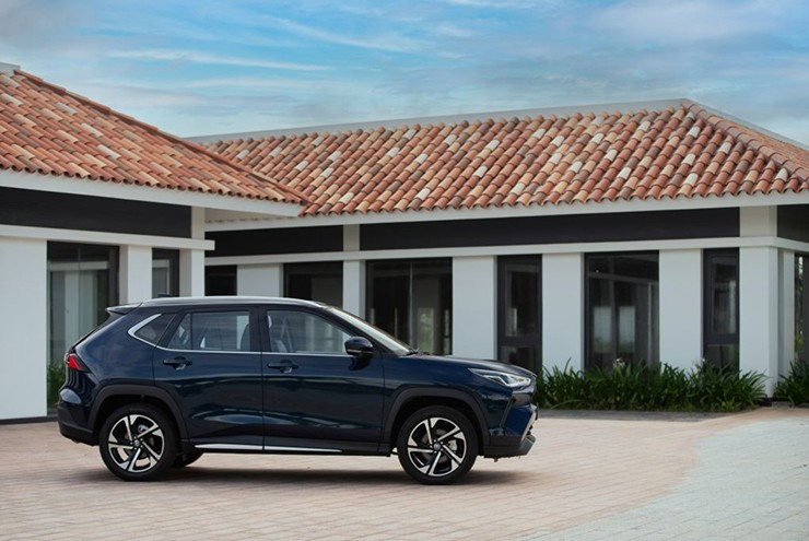 Giá lăn bánh Toyota Yaris Cross tháng 4/2026