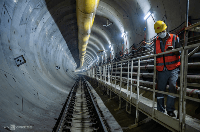 Máy đào hầm TBM hoàn thành đào thông 4 km đoạn ngầm metro Nhổn - ga Hà Nội