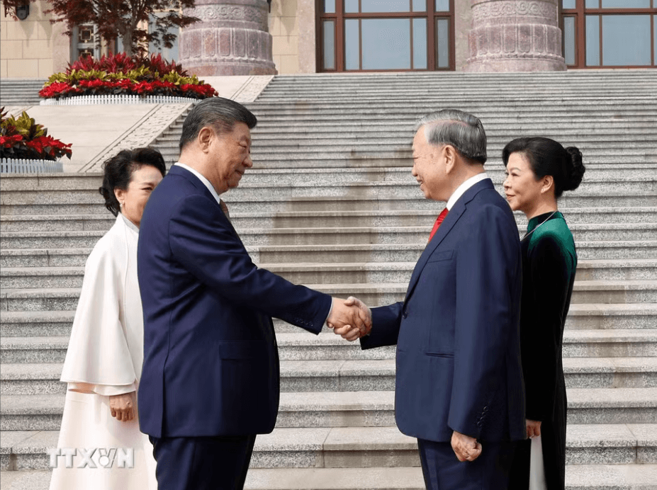 Lễ đón trọng thể Tổng Bí thư, Chủ tịch nước Tô Lâm thăm cấp Nhà nước đến Trung Quốc- Ảnh 1. Lễ đón trọng thể Tổng Bí thư, Chủ tịch nước Tô Lâm thăm cấp Nhà nước đến Trung Quốc- Ảnh 1.