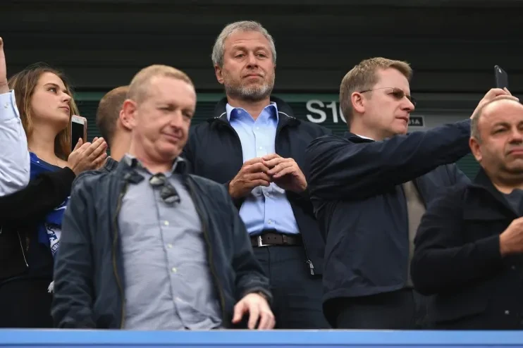 Roman Abramovich đến Chelsea cùng những hoài nghi về tham vọng lâu dài.