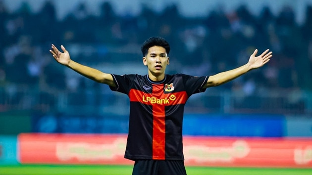 Lê Văn Thuận là một trong những tài năng trẻ thi đấu ấn tượng tại V.League