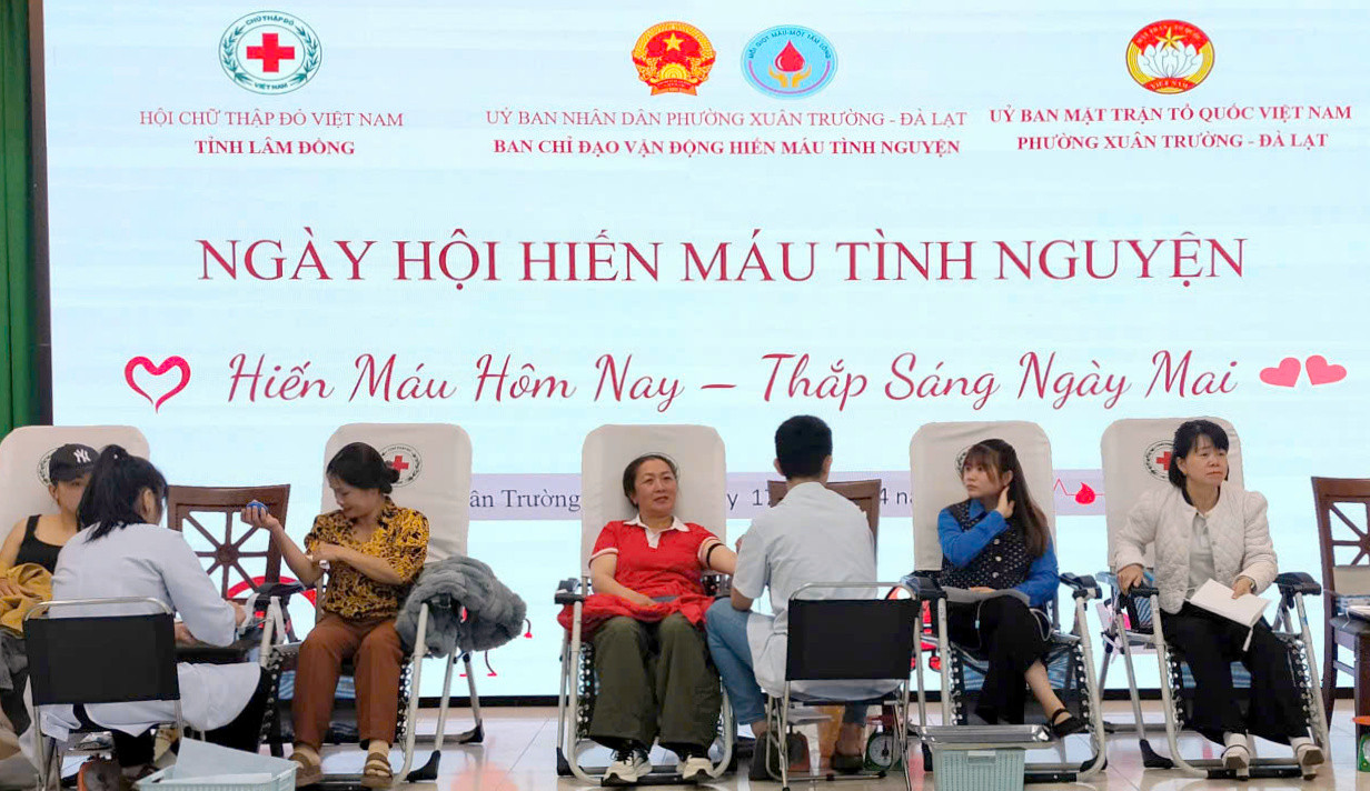 gen-n-XUÂN TRƯỜNG 5