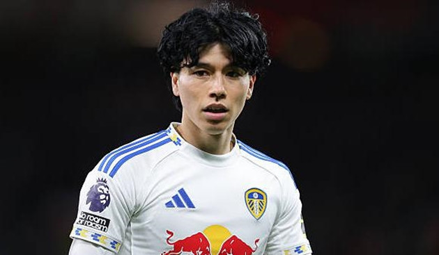 Tiền vệ Ao Tanaka của Leeds United đang nằm trong tầm ngắm của Manchester United.
