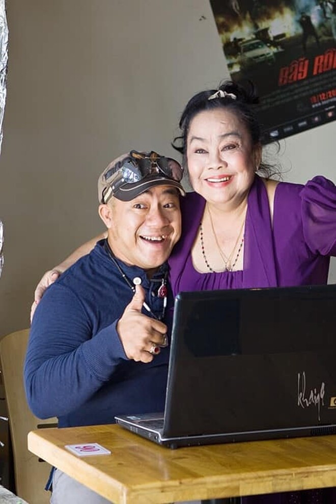 Nghệ sĩ Kim Ngọc và con trai Hiếu Hiền