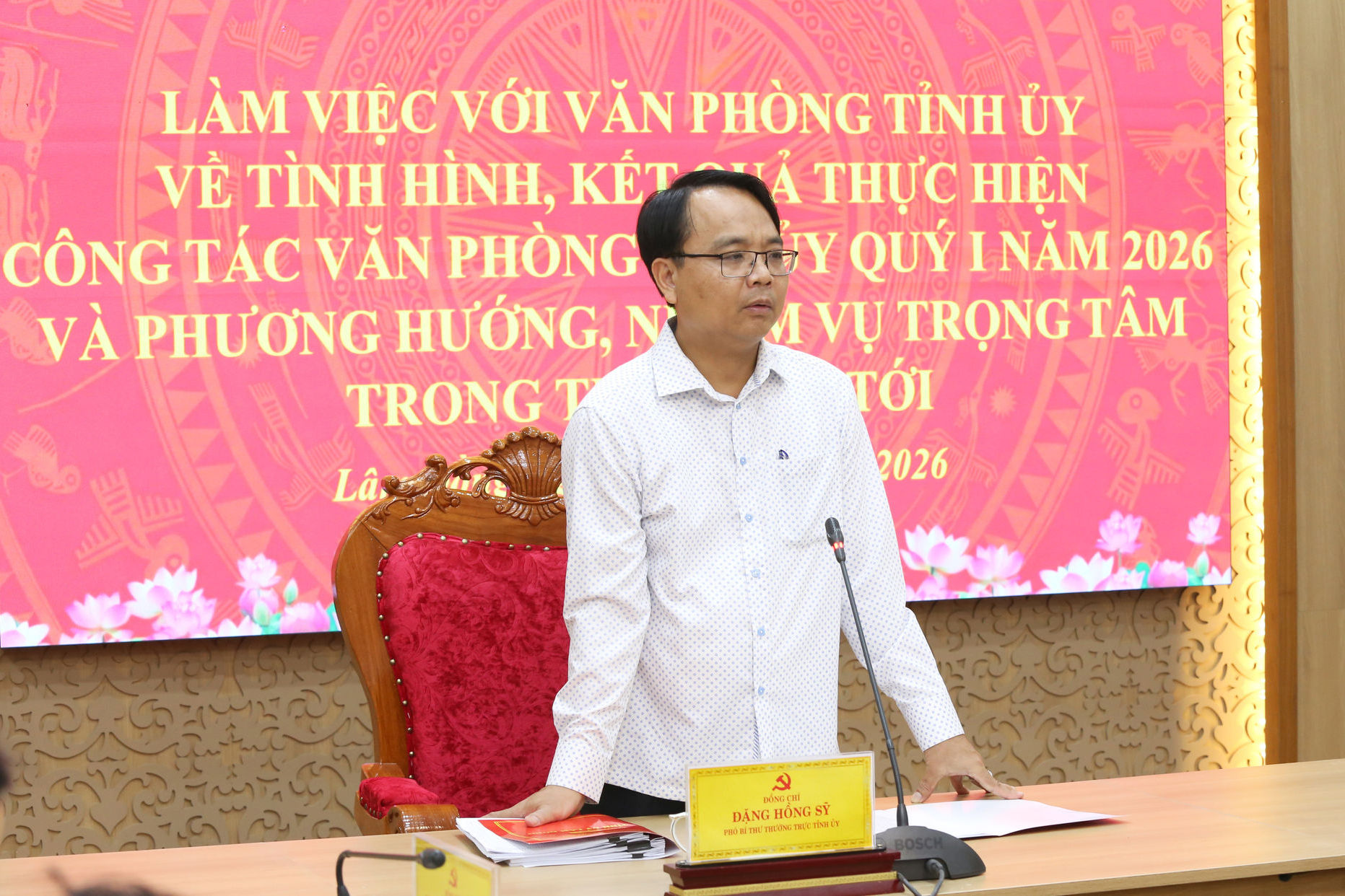 dong-chi-dang-hong-sy-pho-bi-thu-thuong-truc-tinh-uy-phat-bieu-tai-buoi-lam-viec-3-(1).jpg