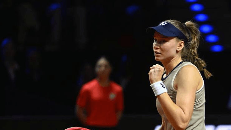 Elena Rybakina đăng quang tại Stuttgart Open 2026, tạo áp lực lớn lên ngôi vị số 1 của Sabalenka.