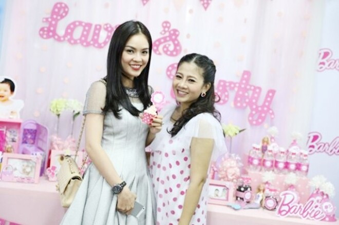 Dương Cẩm Lynh có mối quan hệ thân thiết với Mai Phương.