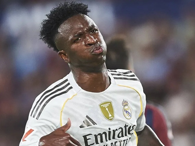 Ngôi sao người Brazil không còn giữ được vị thế độc tôn tại Real Madrid.