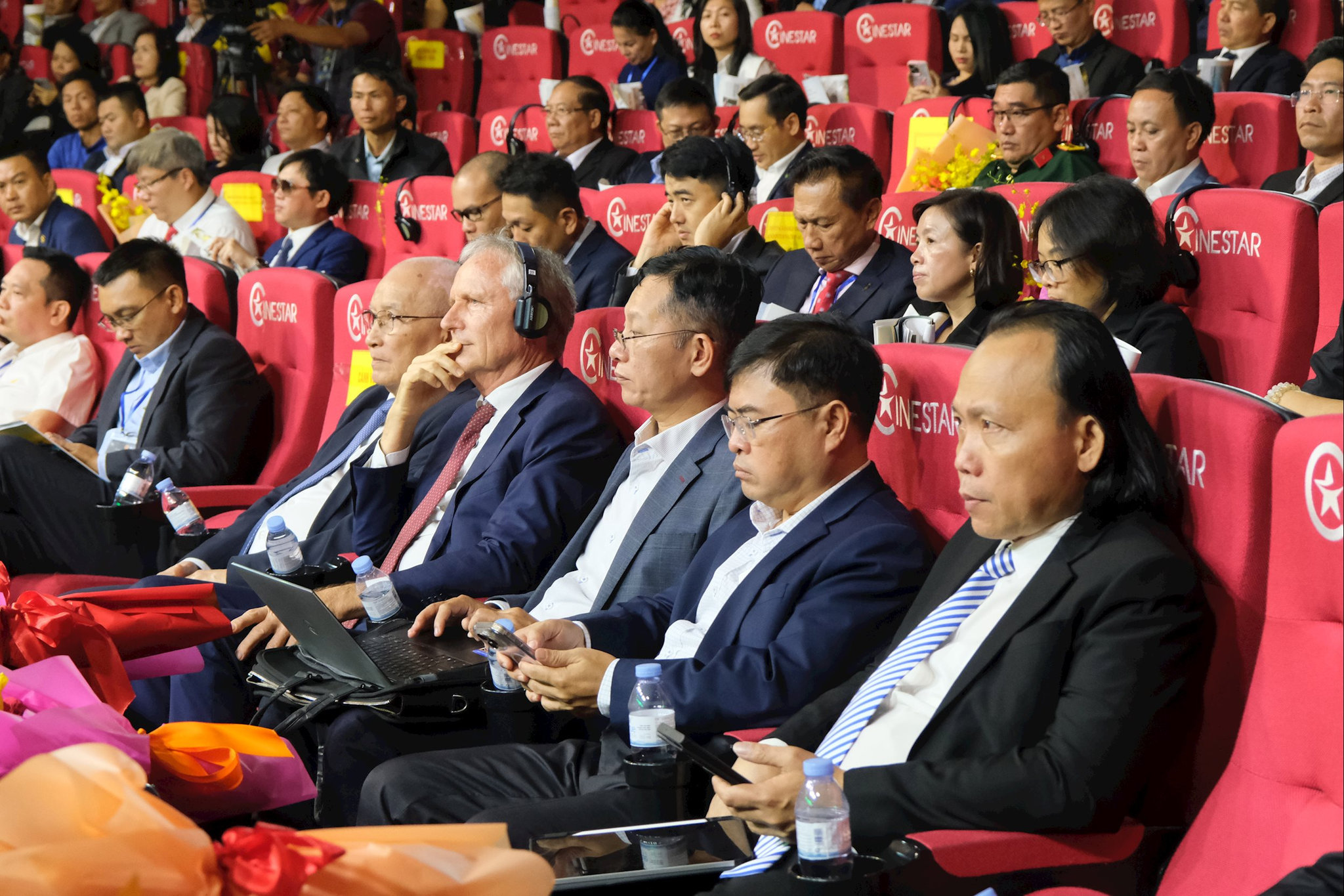 Đại diện 350 doanh nghiệp, nh&agrave; đầu tư trong, ngo&agrave;i nướctham gia Hội nghị X&uacute;c tiến đầu tư tại L&acirc;m Đồng