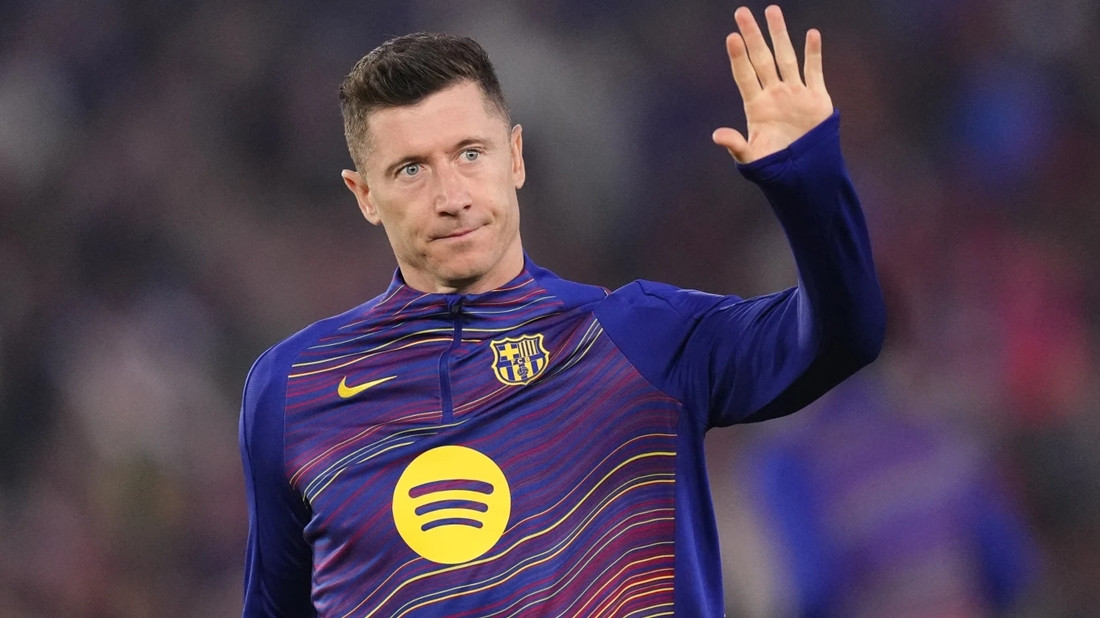 Lewandowski dẫn đầu hàng công Barcelona với phong độ ghi bàn ổn định.