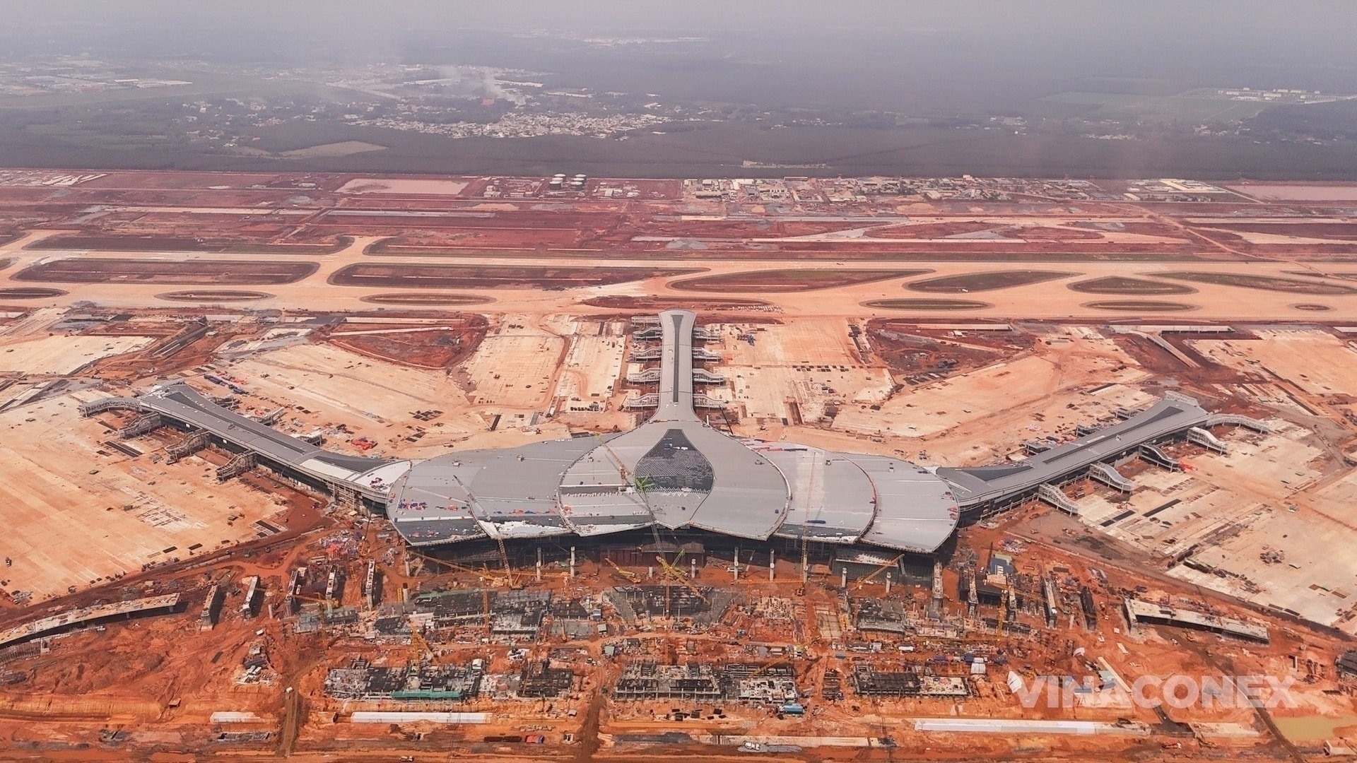 Toàn cảnh công trường dự án sân bay quốc tế Long Thành đang trong giai đoạn thi công cao điểm năm 2026
