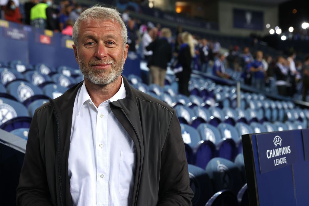Áp lực vô hình tại Stamford Bridge dưới triều đại cũ.