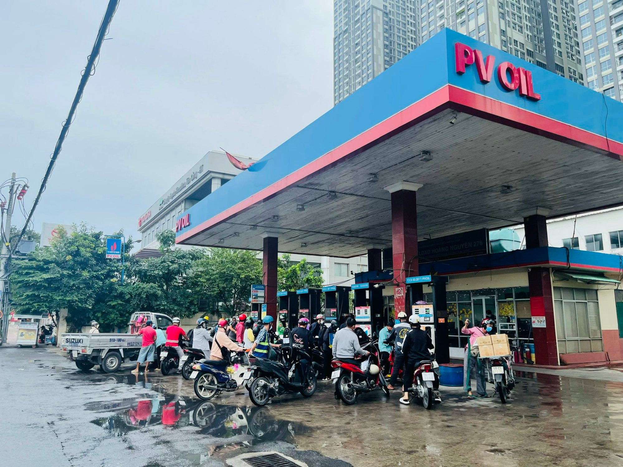 Cập nhật giá xăng dầu hôm nay chiều 23/4/2026: Giá xăng dầu trong nước giảm đồng loạt từ 15h00 