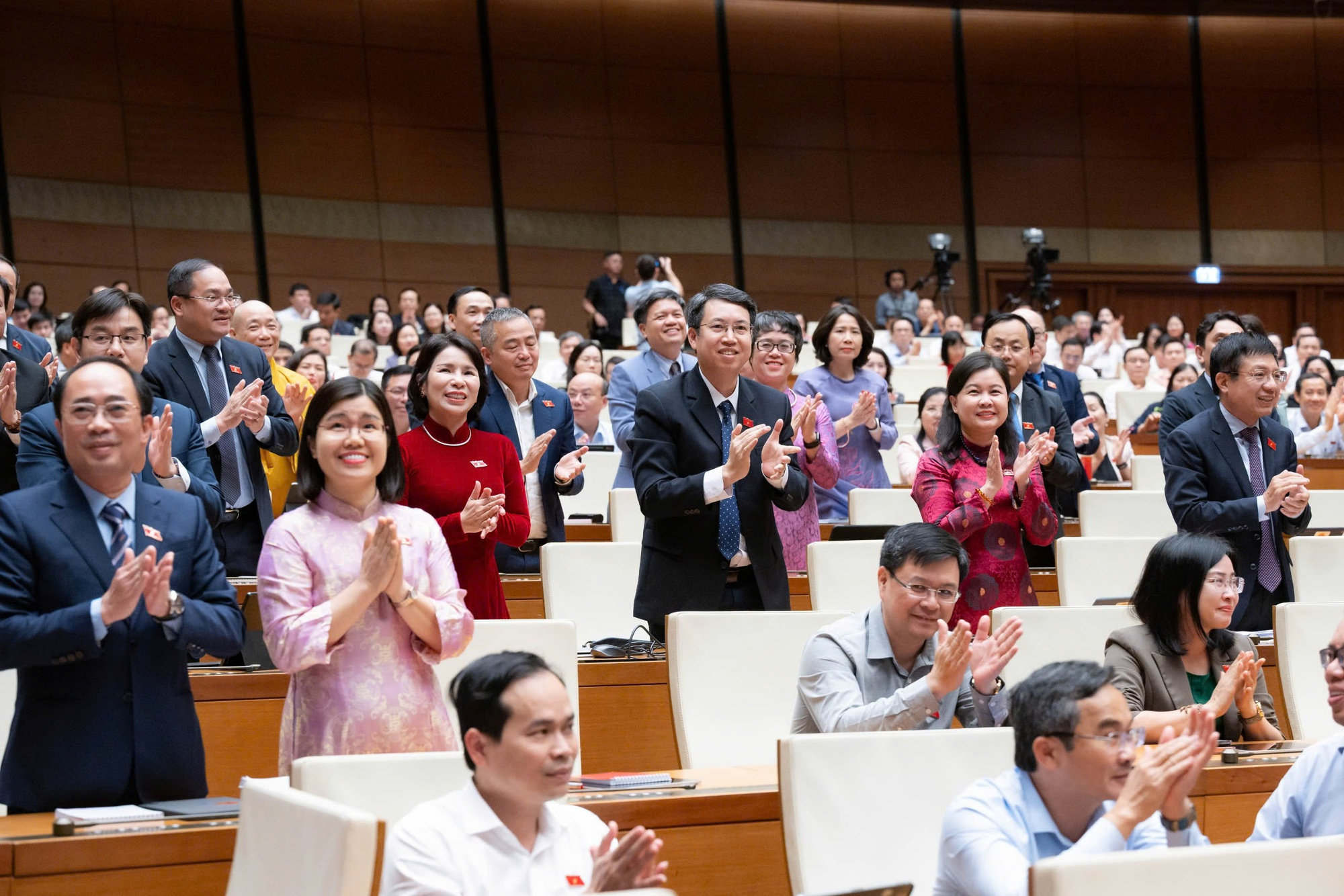 LUẬT THỦ ĐÔ (sửa đổi): Giao cho chính quyền thành phố Hà Nội 199 thẩm quyền đặc thù, vượt trội- Ảnh 3.
