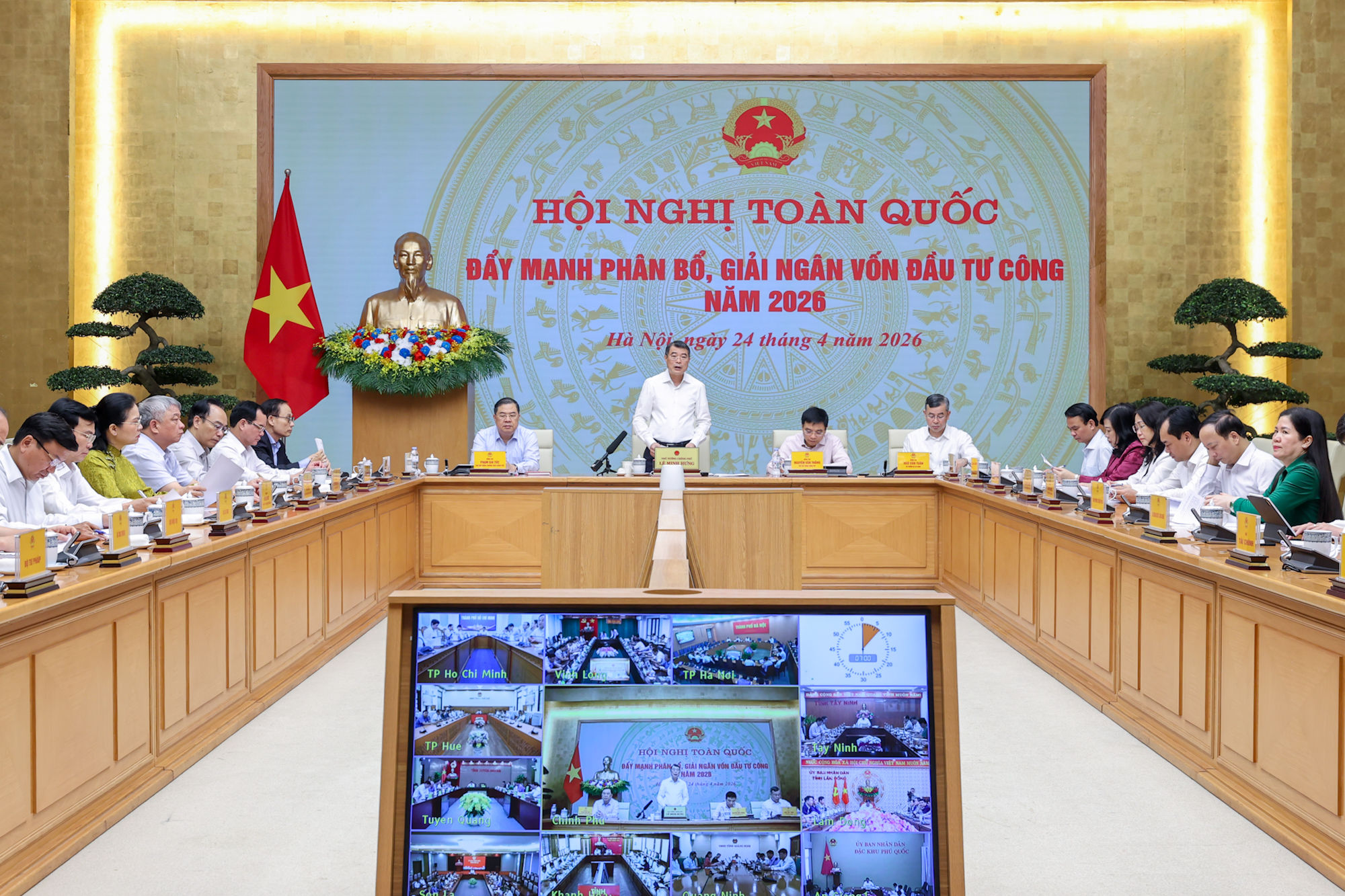 Thủ tướng: Mọi quyết định đầu tư công, phân bổ vốn phải hạch toán, đánh giá hiệu quả- Ảnh 1.