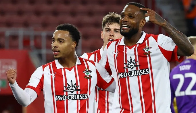 Các cầu thủ Southampton tự tin trước trận bán kết FA Cup gặp Manchester City tại Wembley.