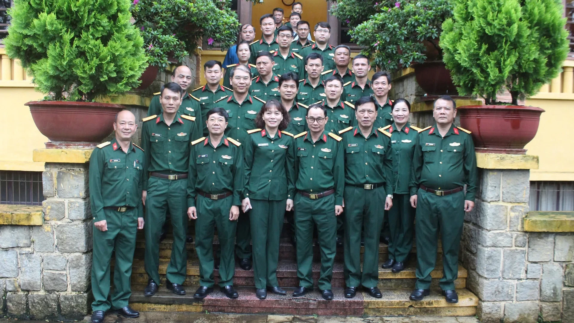 Địa dư 3