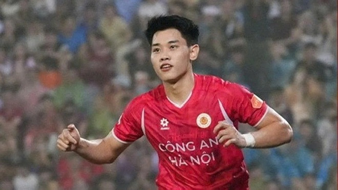 Đình Bắc đã có màn trình diễn chói sáng trong chiến thắng của CAHN.