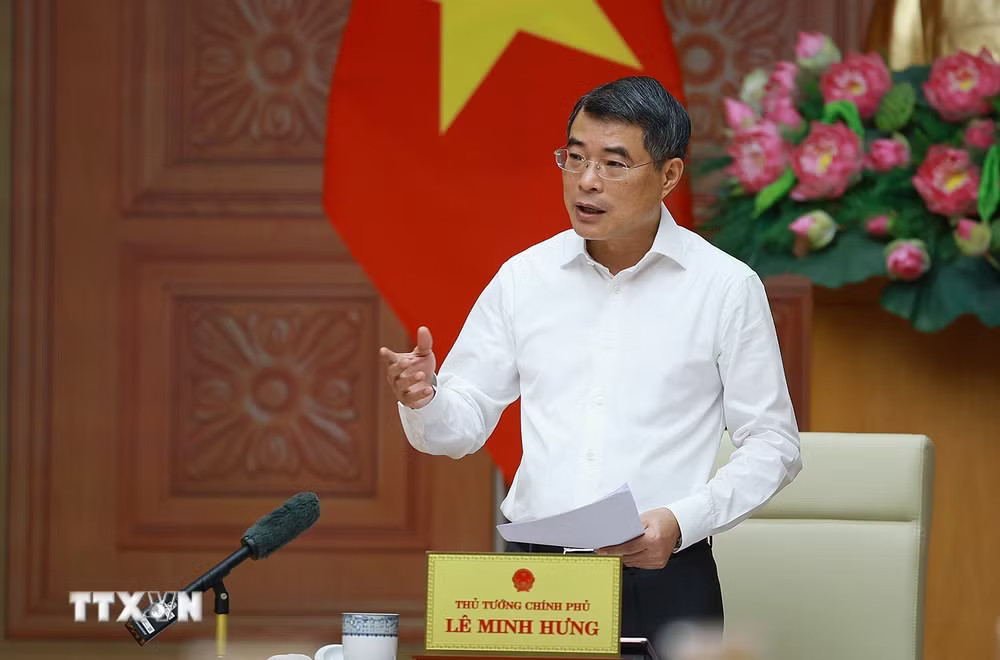 Thủ tướng Lê Minh Hưng phát biểu tại buổi làm việc với lãnh đạo Ngân hàng Nhà nước. (Ảnh: Dương Giang/TTXVN) ttxvn-thu-tuong-lam-viec-voi-lanh-dao-ngan-hang-nha-nuoc-9.jpg