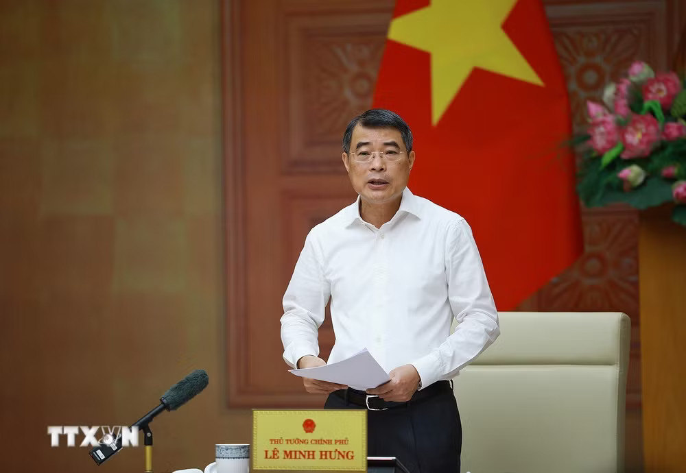Thủ tướng Lê Minh Hưng phát biểu tại buổi làm việc với lãnh đạo Ngân hàng Nhà nước. (Ảnh: Dương Giang/TTXVN) ttxvn-thu-tuong-lam-viec-voi-lanh-dao-ngan-hang-nha-nuoc-5.jpg