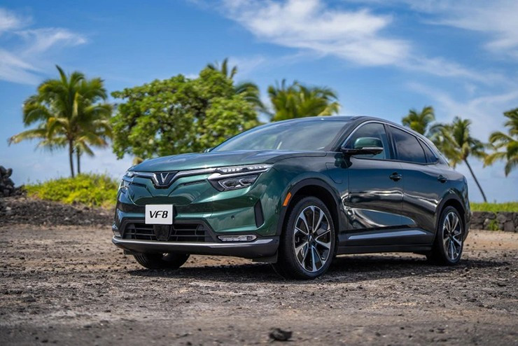 Bảng giá xe VinFast VF 8 cập nhật mới nhất