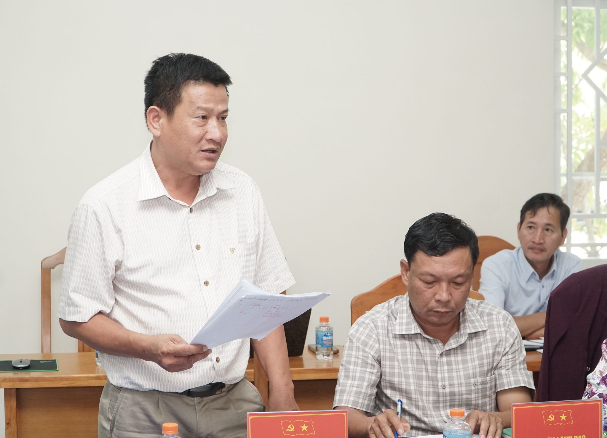 Lãnh đạo Ban Quản lý dự án đầu tư xây dựng số 2 phát biểu tại buổi làm việc