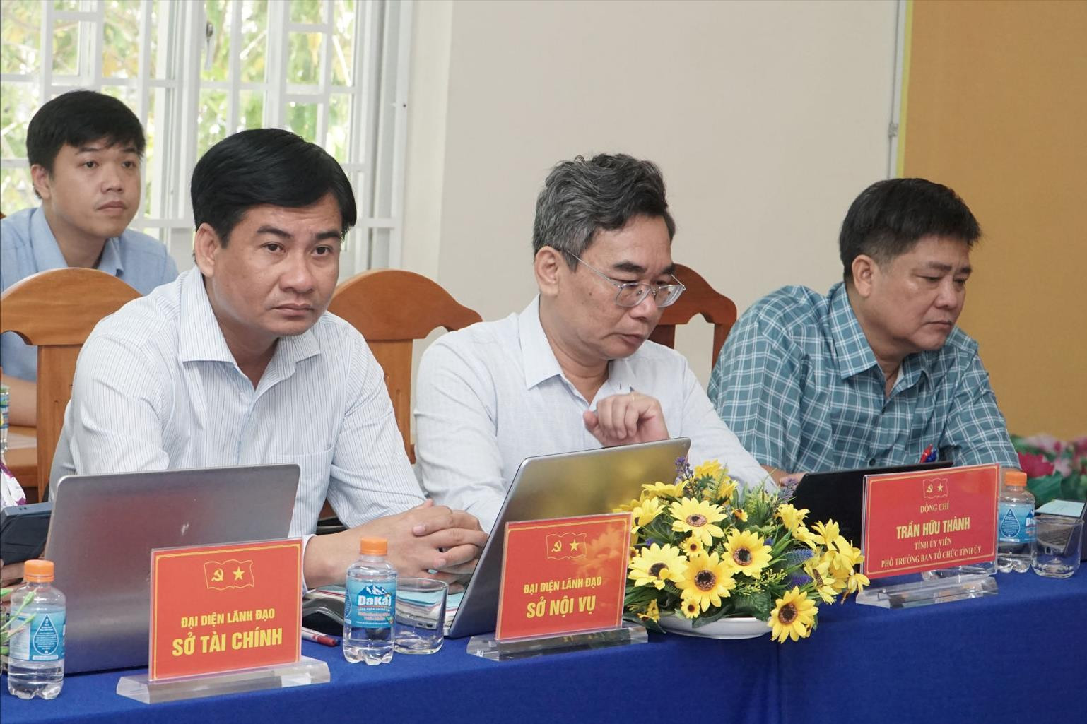 lanh-dao-cac-so-nganh-du-buoi-lam-viec(1).jpg