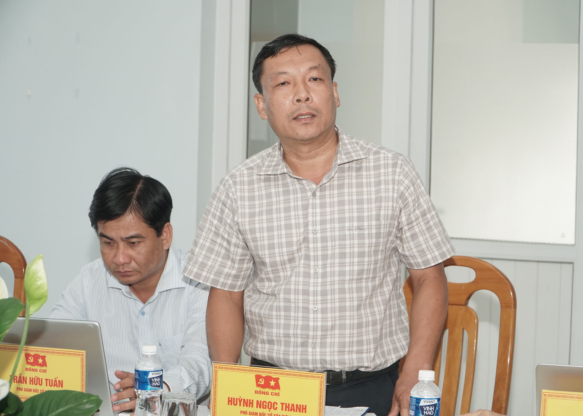 Lãnh đạo Sở Xây dựng phát biểu tại buổi làm việc