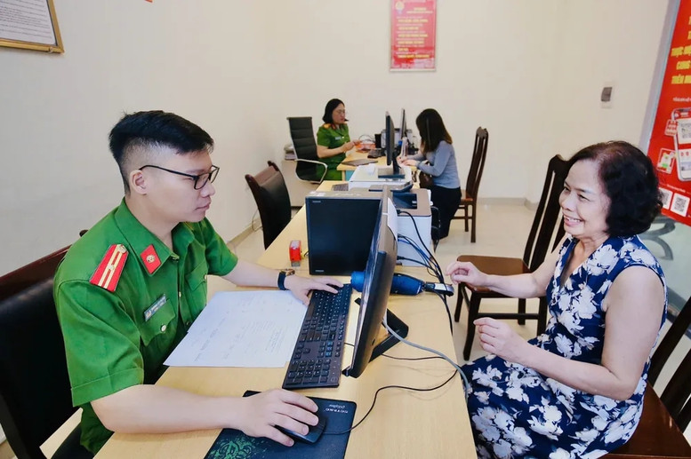 Nghị quyết số 22/2026/NQ-CP: Cắt giảm, phân cấp, đơn giản hóa thủ tục hành chính, điều kiện kinh doanh thuộc phạm vi quản lý của Bộ Công an- Ảnh 1.