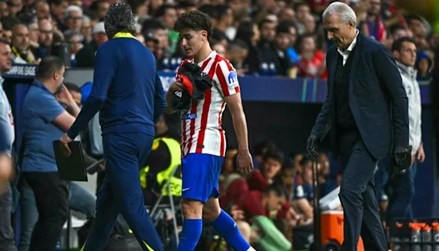 Julian Alvarez gặp chấn thương trong bối cảnh Atletico Madrid đang bước vào giai đoạn quyết định của mùa giải.