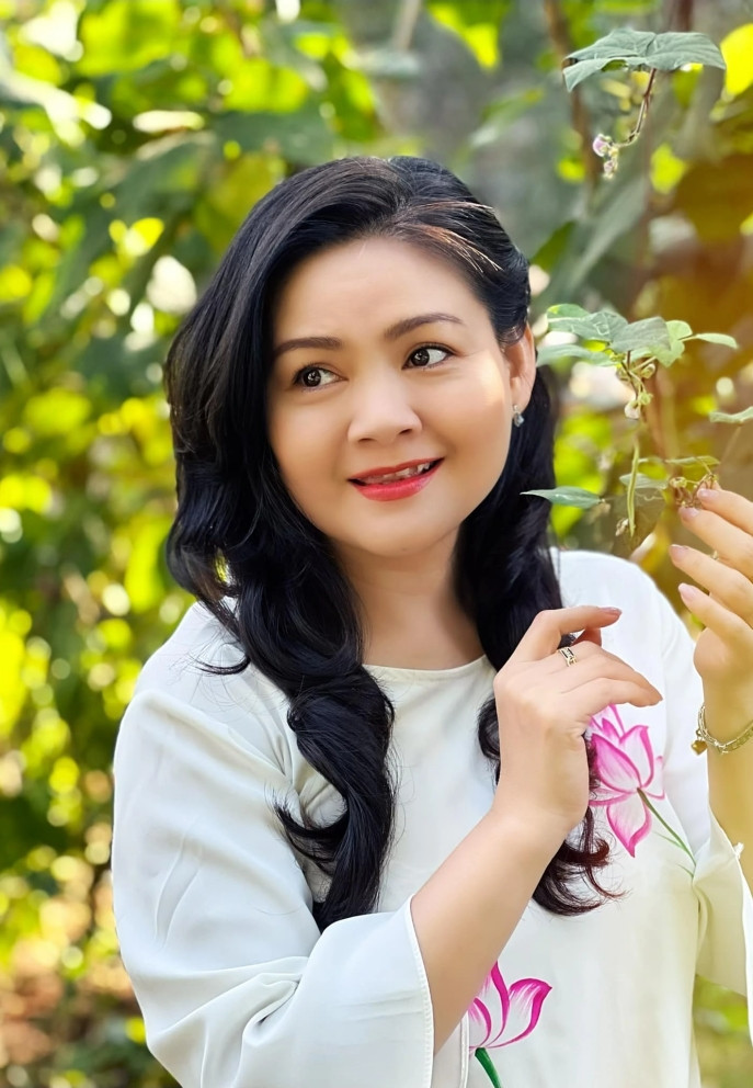 NSƯT Trinh Trinh
