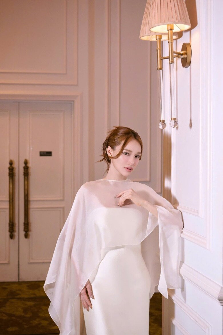 Nhã Phương hiện là một trong những nữ diễn viên hàng đầu tại Việt Nam.