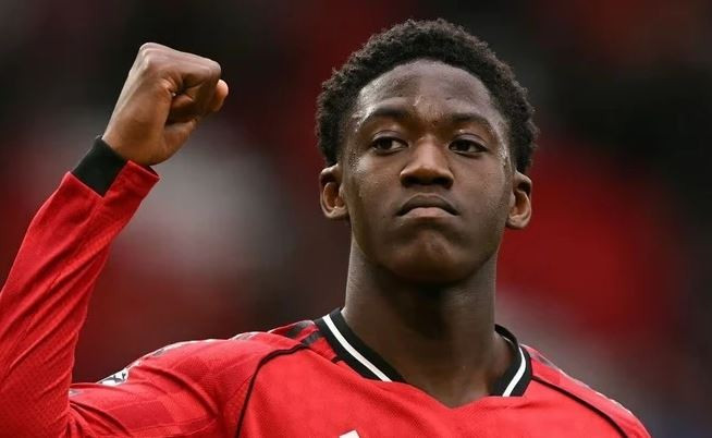 Mainoo trở thành trọng tâm trong kế hoạch phát triển của Manchester United.