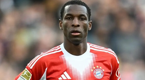 Bayern Munich quyết định không chi 65 triệu euro để mua đứt tiền đạo người Senegal.