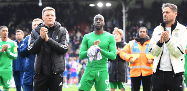 Huấn luyện viên Eddie Howe đối mặt với áp lực lớn từ giới chủ Saudi Arabia.