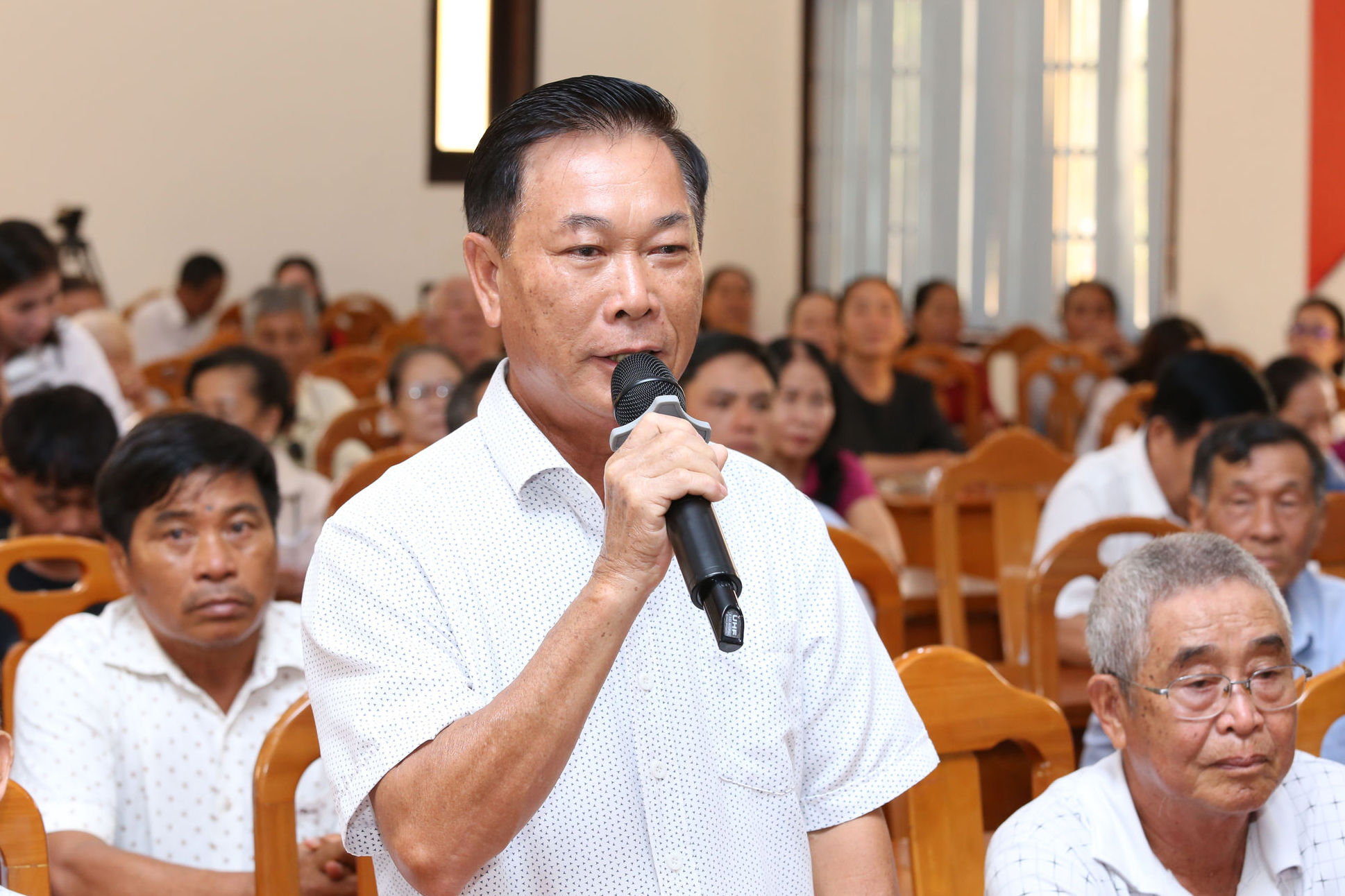 cu-tri-dac-khu-phu-quy-neu-y-kien-tai-hoi-nghi(1).jpg
