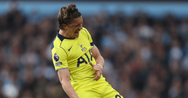Conor Gallagher ăn mừng bàn thắng mở tỷ số đầy ý nghĩa cho Tottenham.