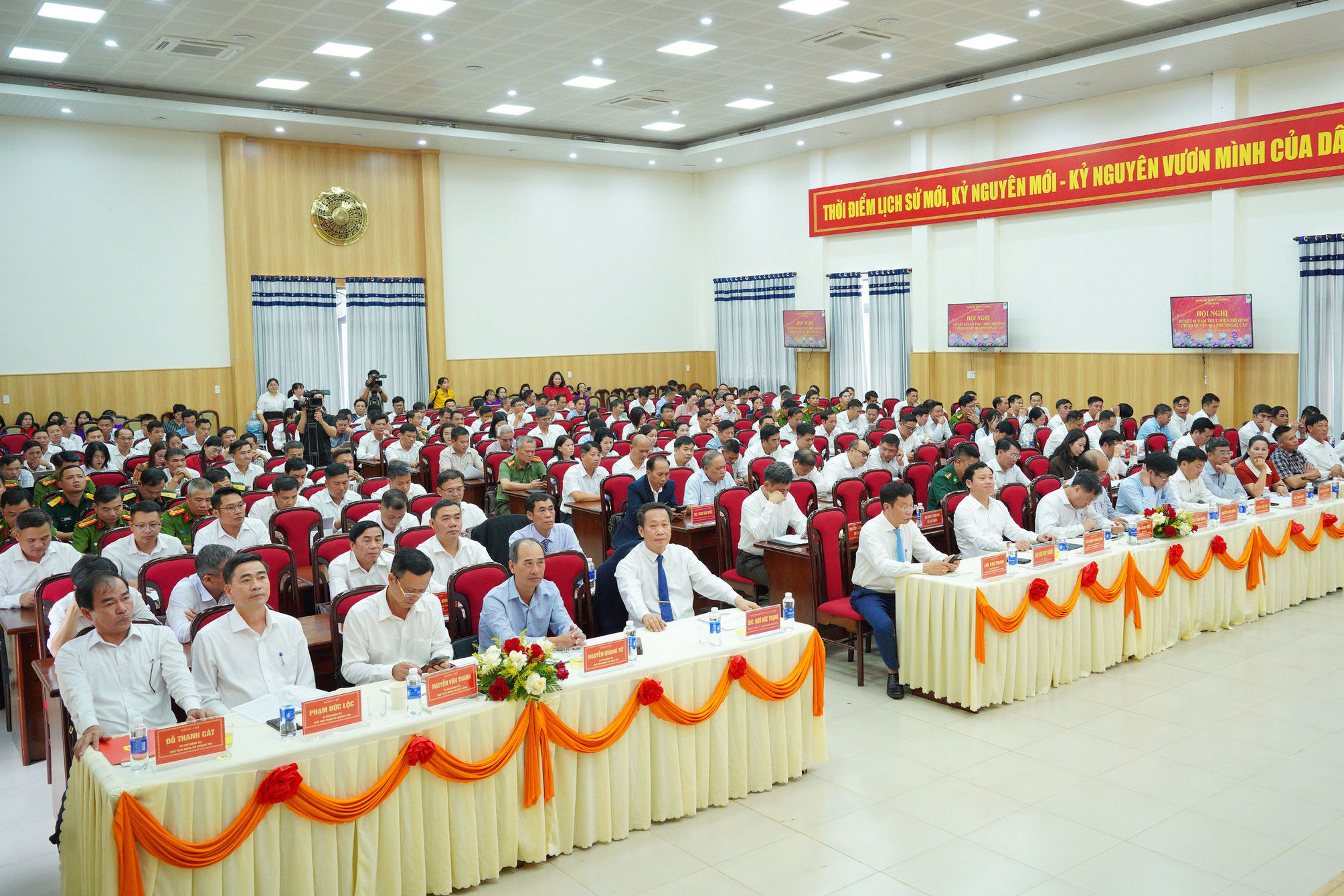 so-ket-chinh-quyen1(1).jpg