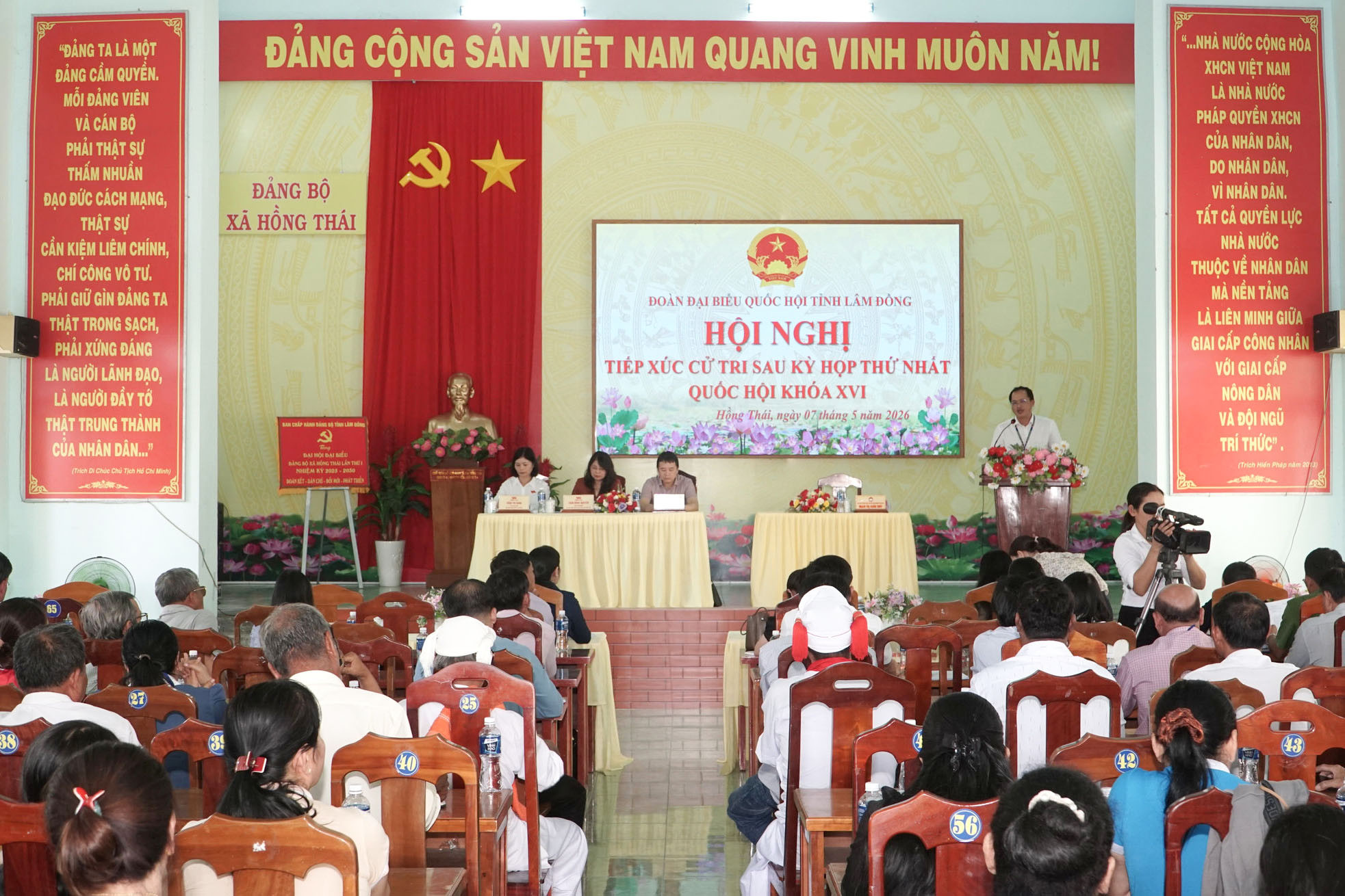 quang-canh-buoi-tiep-tuc(1).jpg