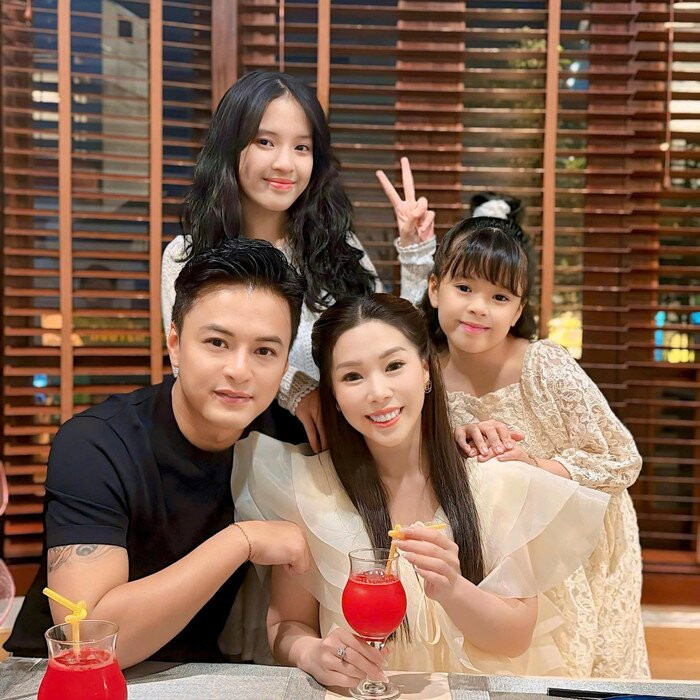 Gia đình diễn viên Hồng Đăng
