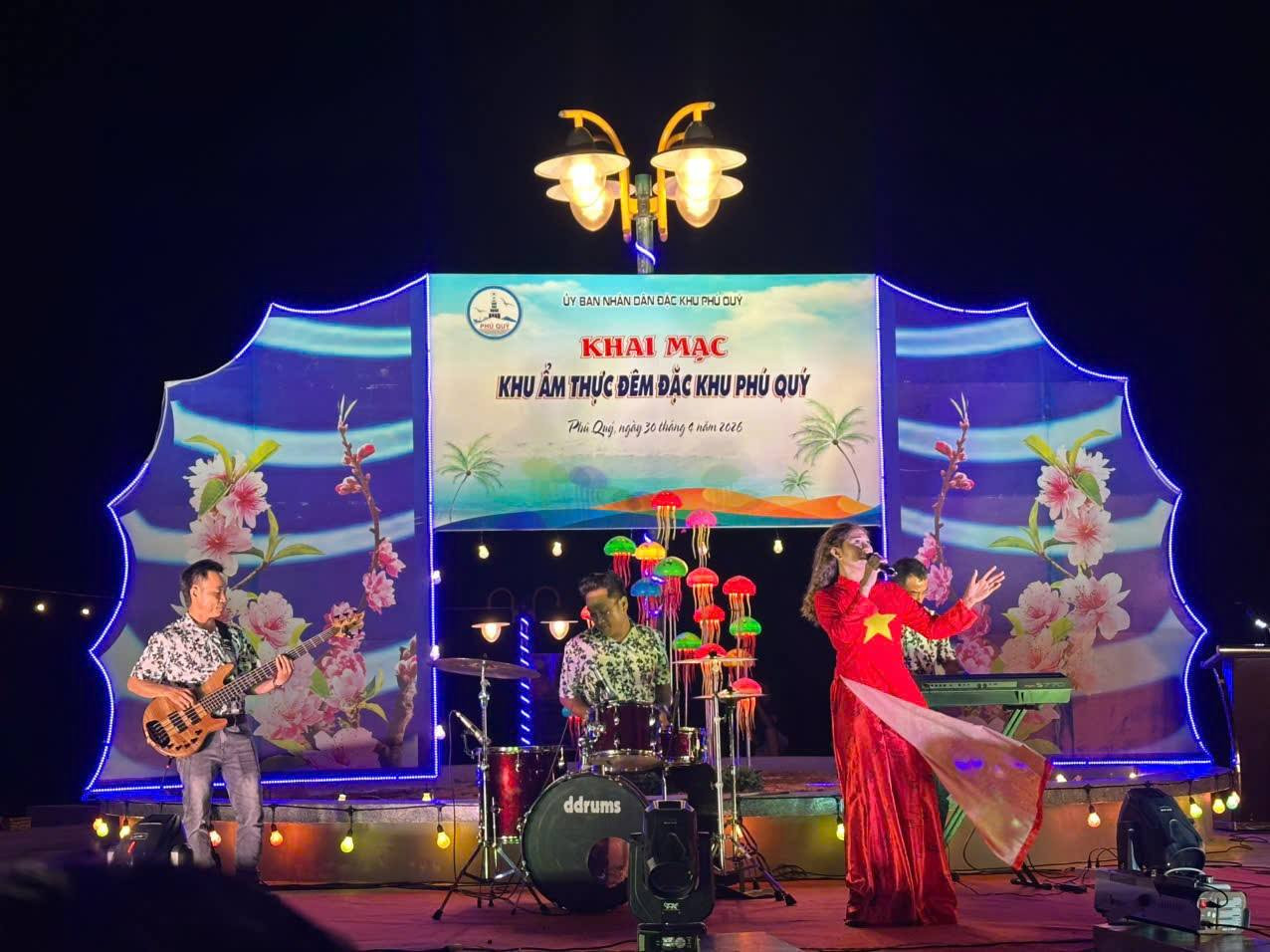 Developing the nighttime economy in Phu Quy is considered essential for tourism growth