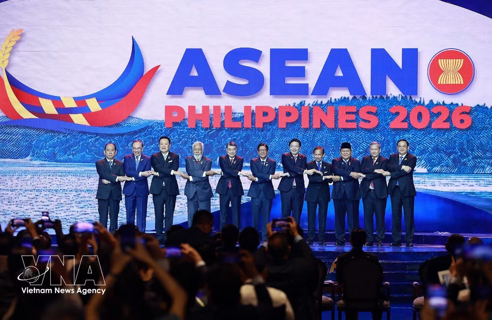 vnanet-potal-thu-tuong-le-minh-hung-du-hoi-nghi-cap-cao-asean-lan-thu-48-8748070.jpg