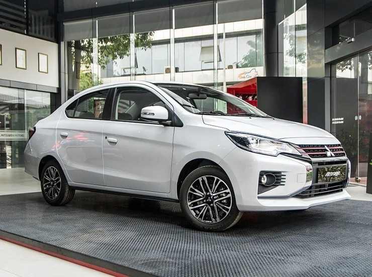 Giá lăn bánh Mitsubishi Attrage tháng 5/2026